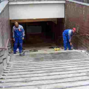 skid-scale